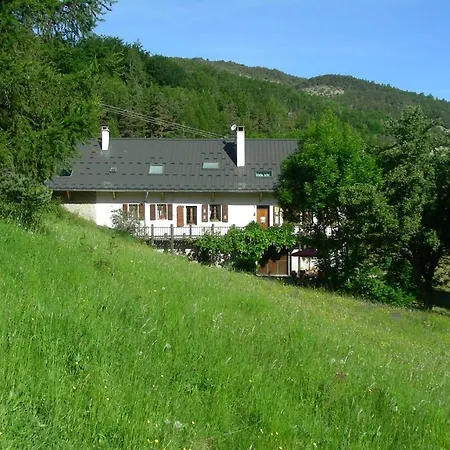 Maison D'hotes L'arnica Bed and breakfast